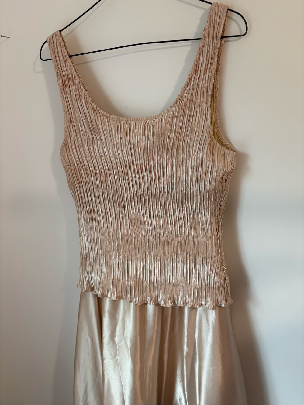 Cachet Strapless Pleated Satin Dress in Champagne